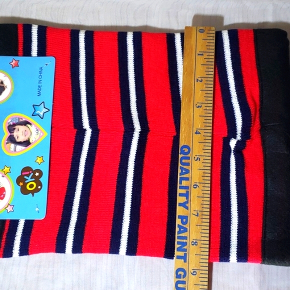 NWT UMO Lorenzo Red & Black Fleece Neck Face Mask Half-Face Cover. - Picture 9 of 10